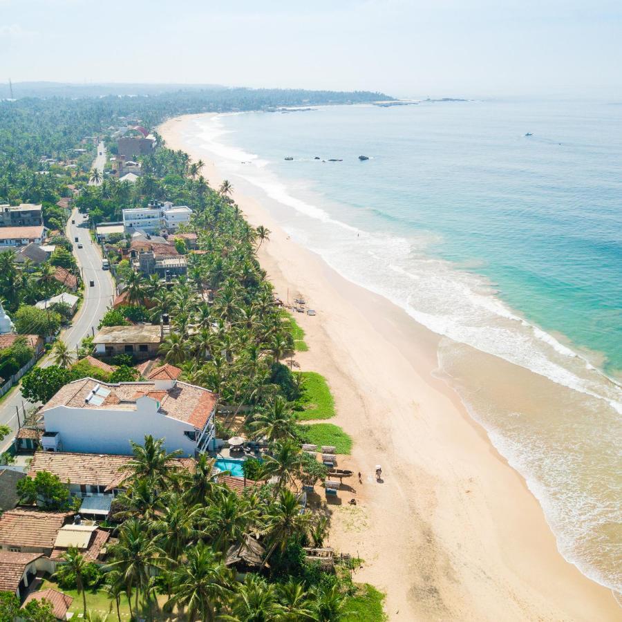 At Ease Beach Hotel Hikkaduwa Esterno foto